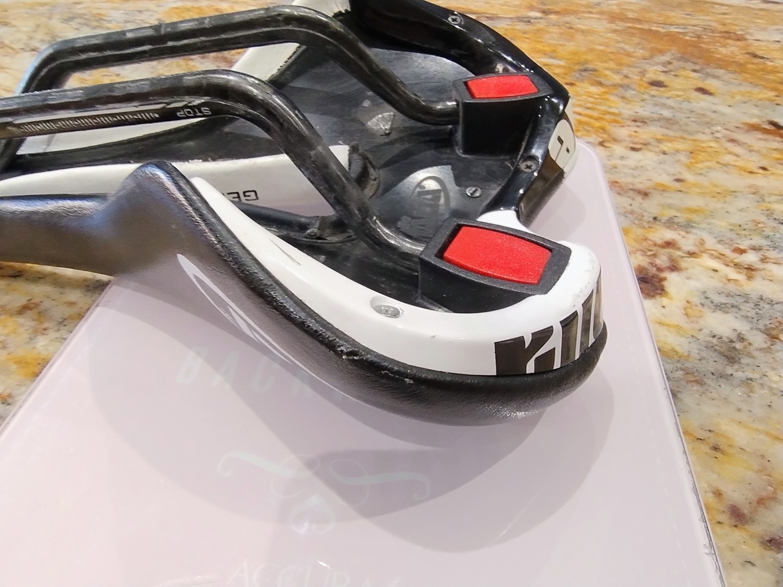 Selle Italia Turbomatic Team Edition Gel Flow bike saddle/seat. Carbon Rails