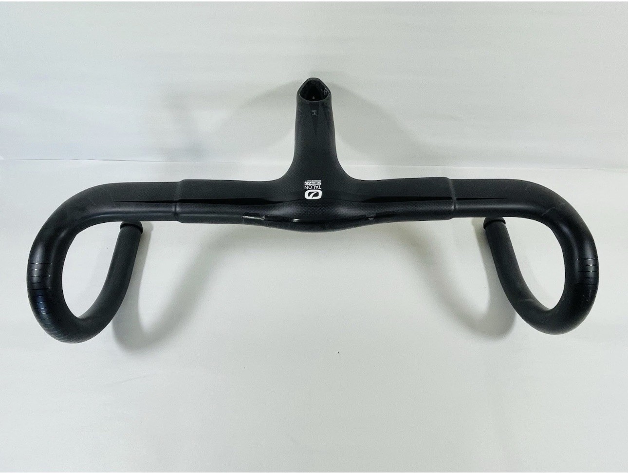 MOST Talon Aero Integrated Carbon Fiber Road Bike Drop Handlebar 440*120 Black