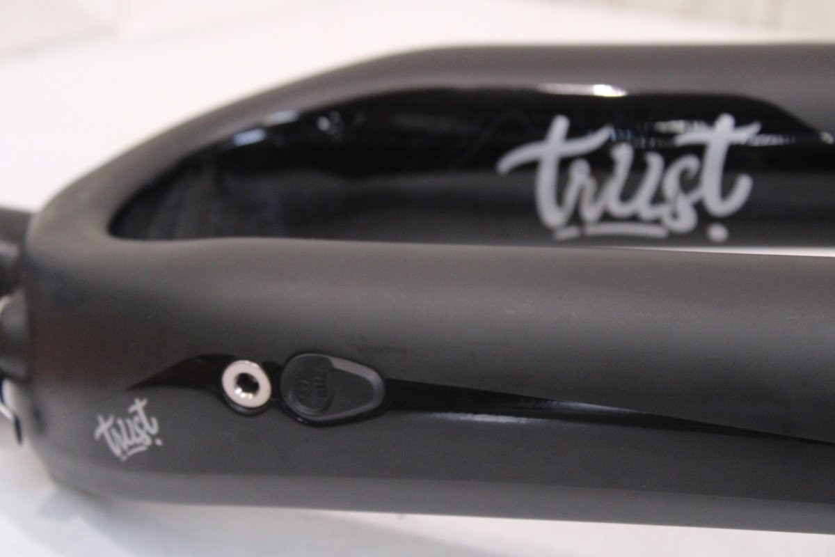 Trust Performance SHOUT Front 1-1/8,1-1/2 Tapered 177mm 29er