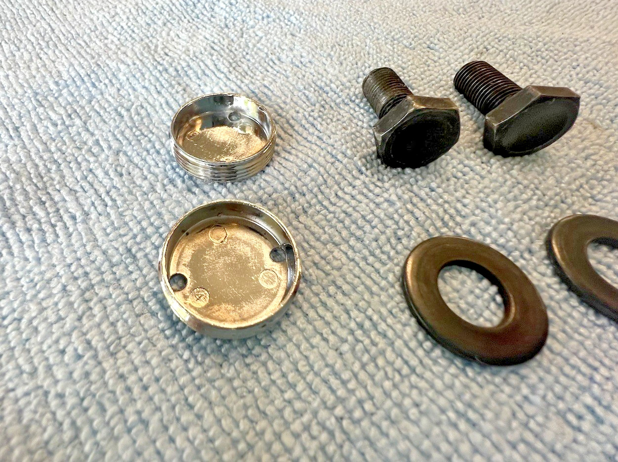 Vintage Shimano FC-M730 Deore XT Crank Bolts Dust Caps 2-Pin Silver 80s MTB Kit