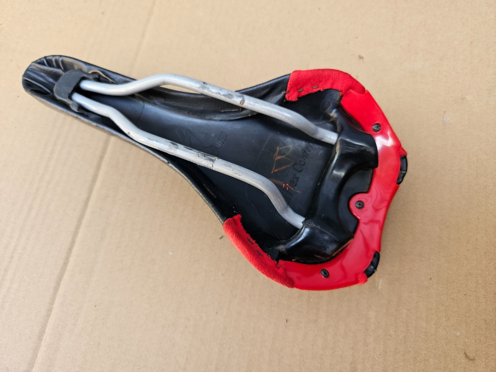 Vintage Specialized Prolong Revolution Mountain Bike Saddle Manganese Rails