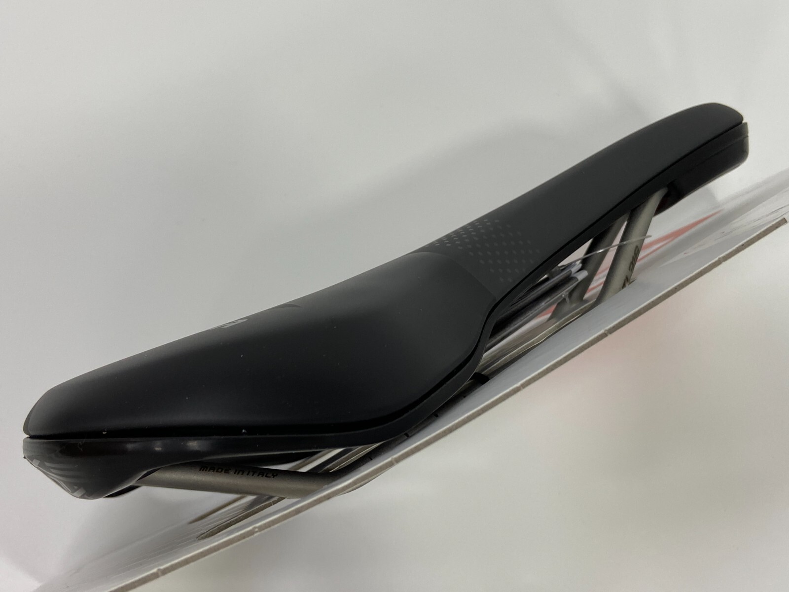 Selle Italia X-Bow L1 155x255mm TI316 Tube 7mm Rail Road Saddle (Black)