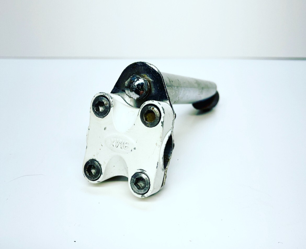 Vintage Oldschool Diamondback BMX Quill Stem White Silver Stamped BMX 6.5″X2.25″