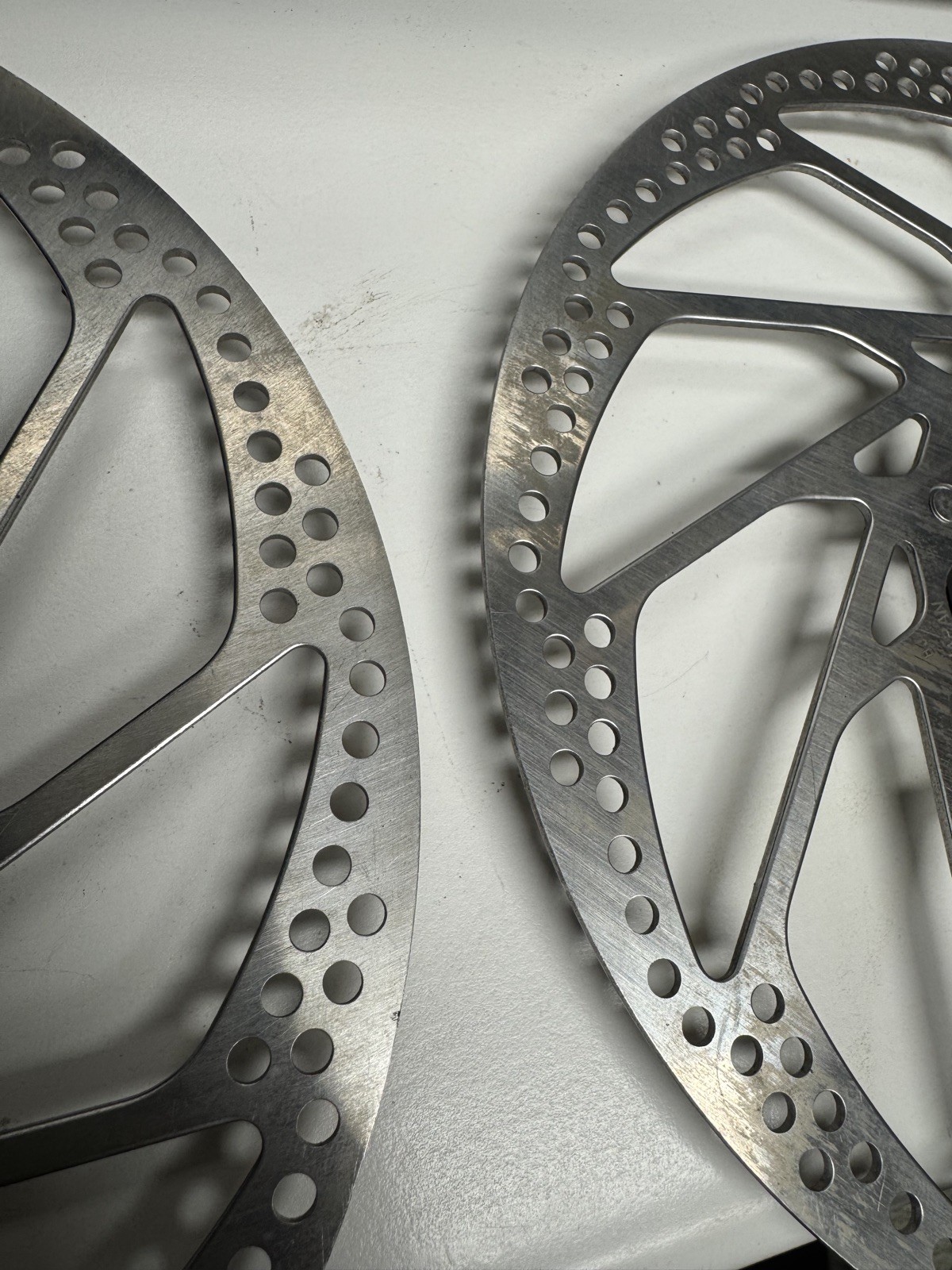 Shimano center lock disc 203 mm 8” brake rotors for M800 Saint hubs first gen