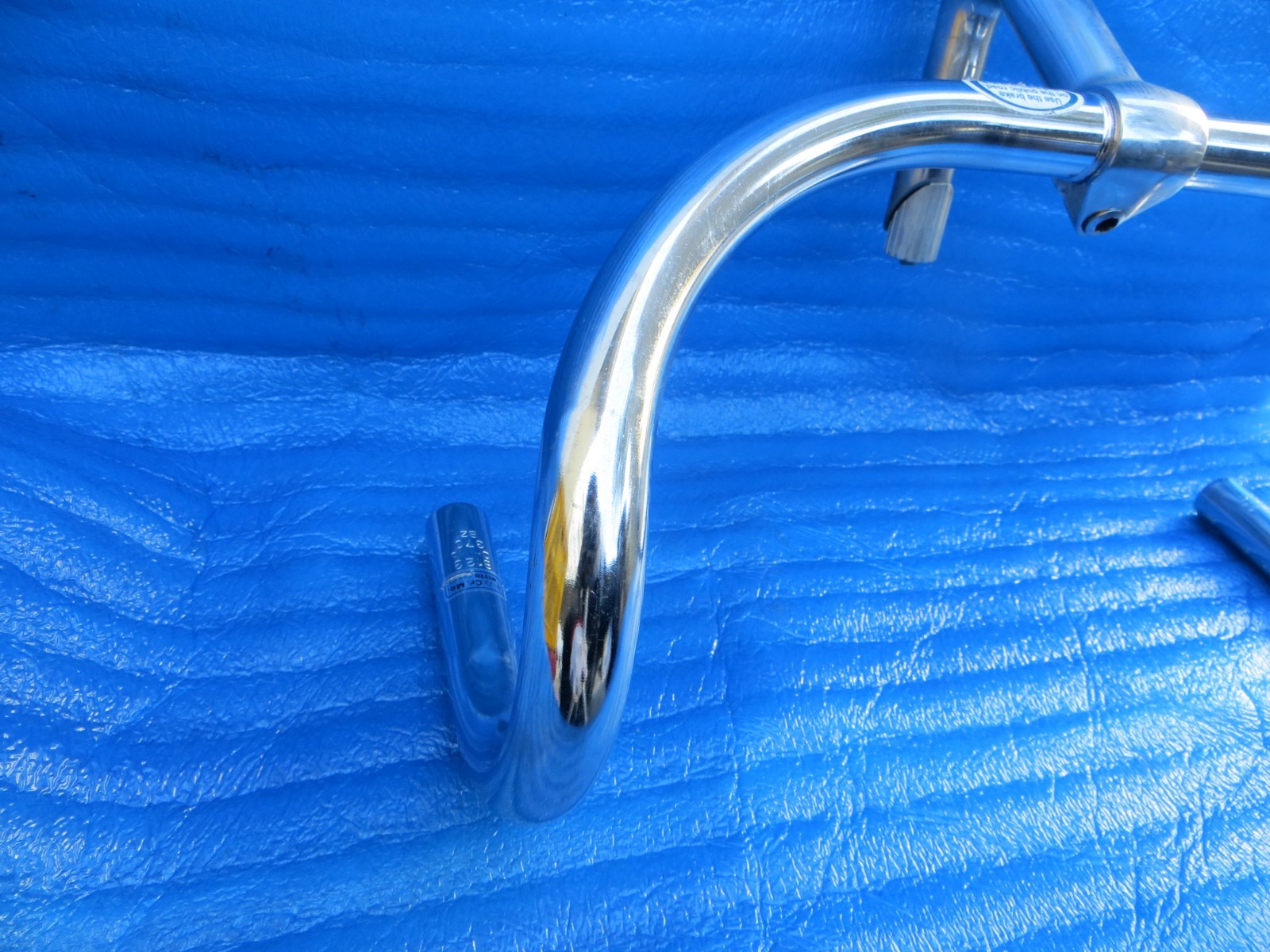 Nitto B123 CrMo 370mm NJS Handlebar + Nitto Jaguar 115mm 58 Degree Steel Stem