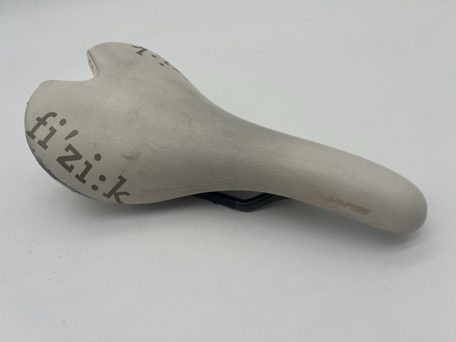 FIZIK ALIANTE ROAD BIKE SADDLE KIIUM RAILS CARBON TWIN FLEX