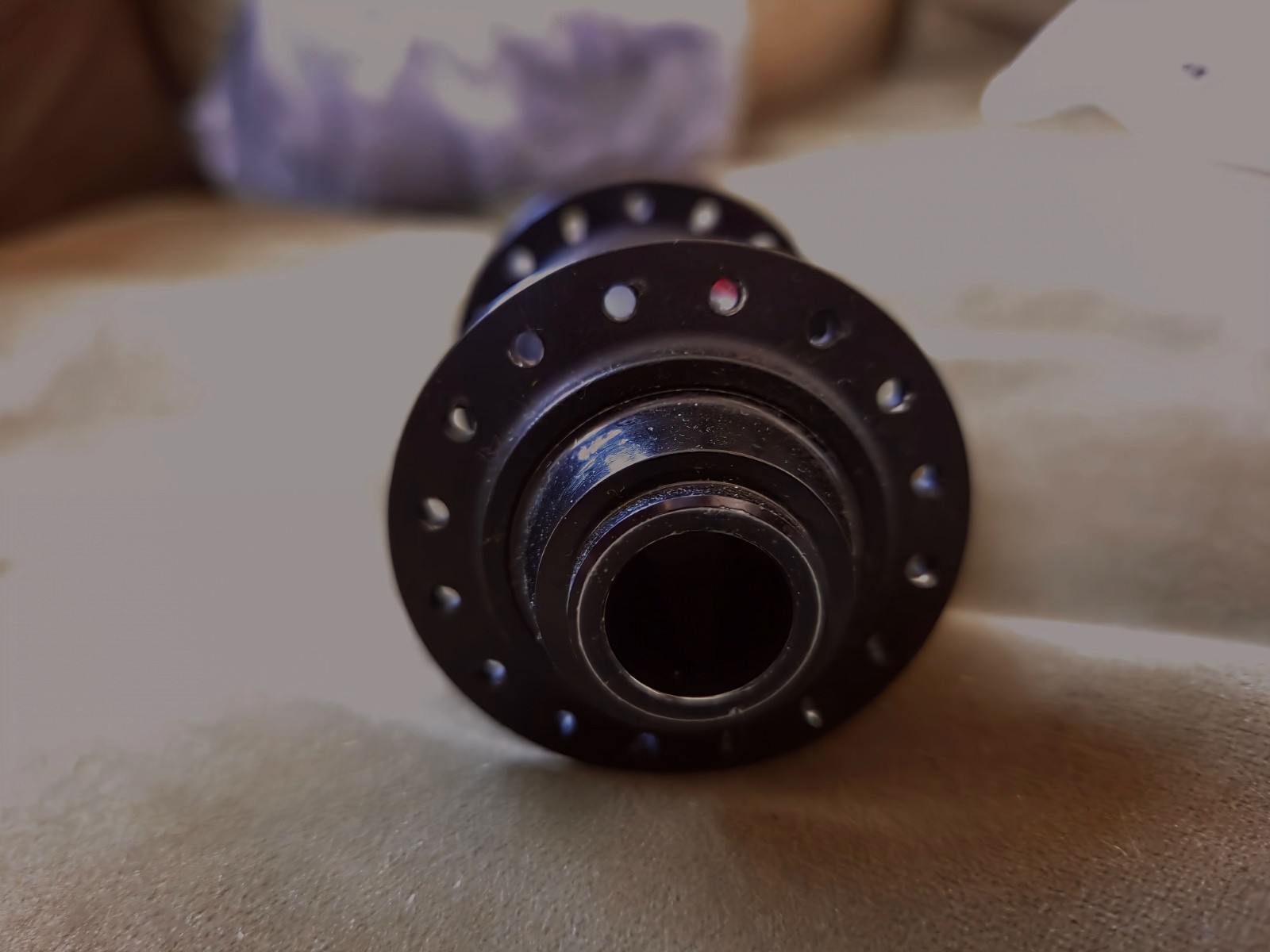 Sram X0 front hub 32 hole 100mm spacing 15mm thru axle or quick release