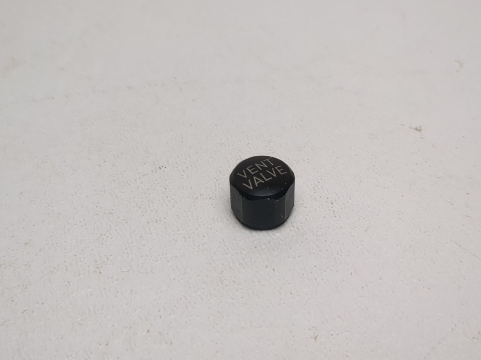 rock shox reverb vent valve cap