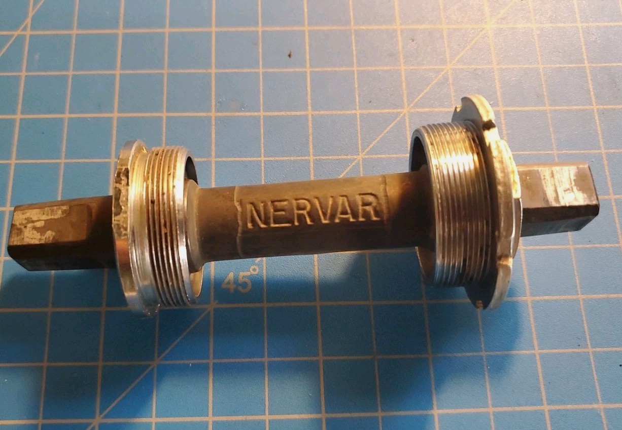 bottom bracket NERVAR made in France for road bike FRA 121 mm
