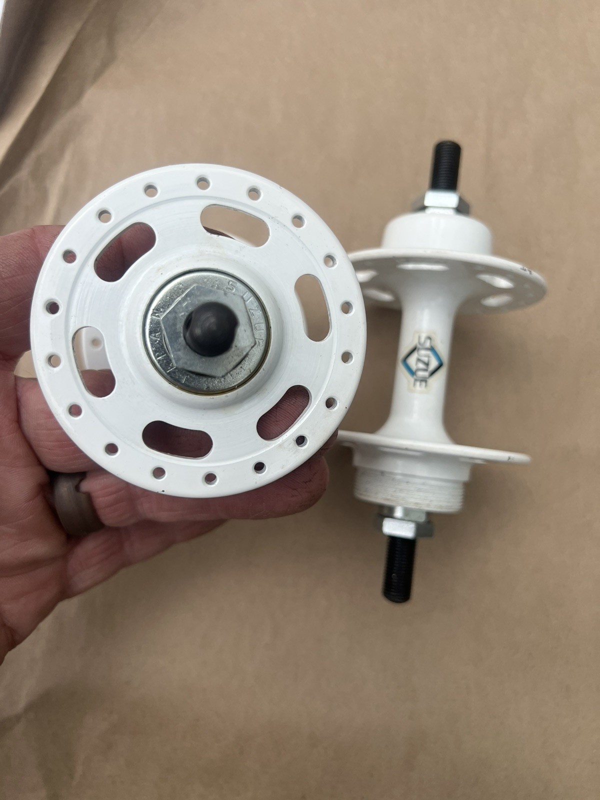 SUZUE BMX Hubs F/R White 36H Made in Japan NOS BMX New Old Stock