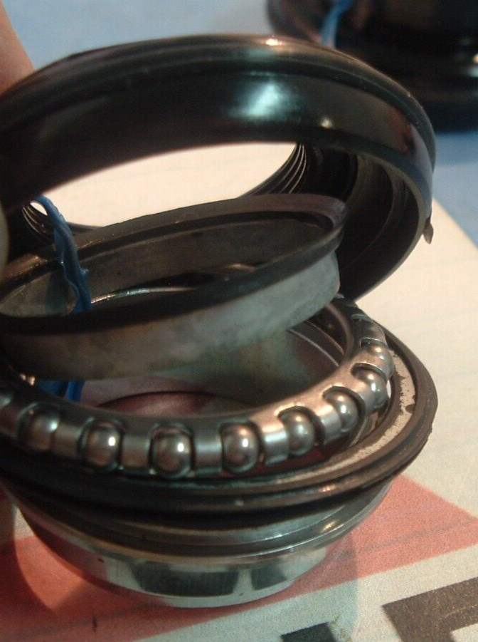 Suntour XC Pro Grease Guard Headset NEW / NOS 1-1/8″ Threaded w/Seals Vintage-
