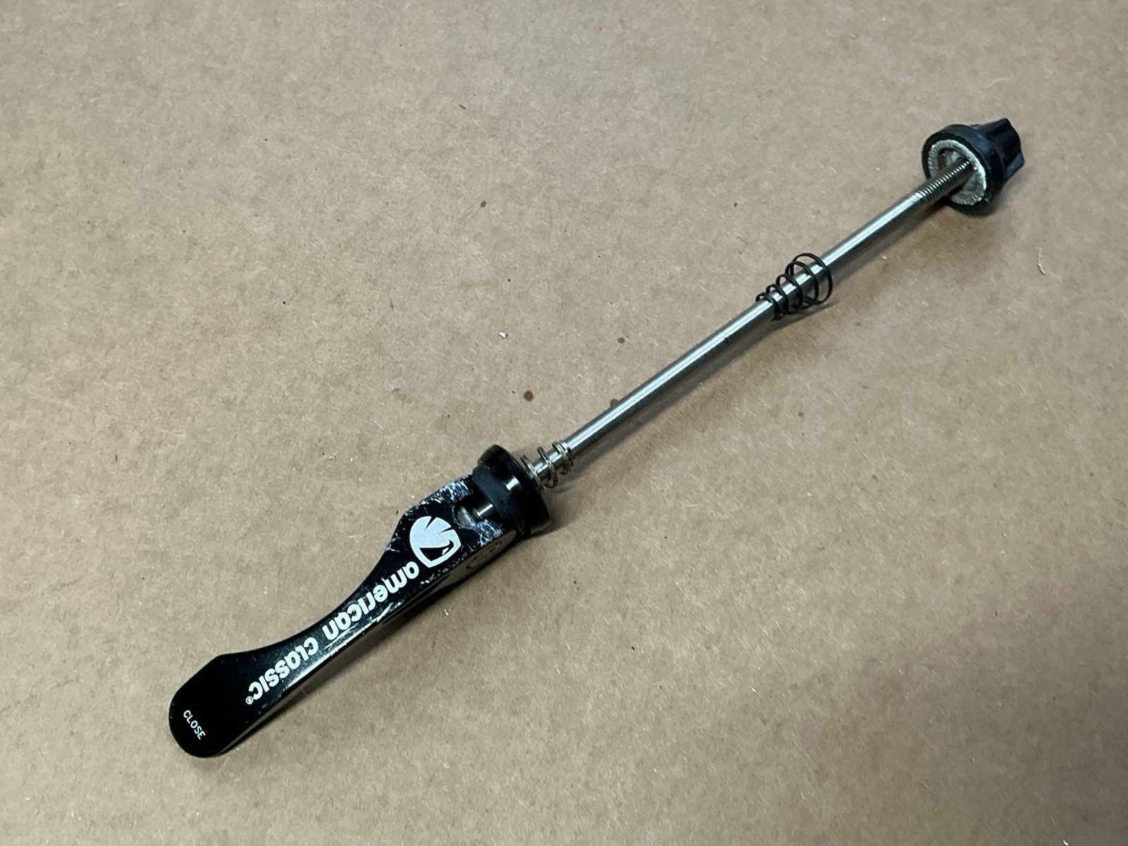 American Classic Titanium Front Quick-Release Skewer +Extra Road/MTB