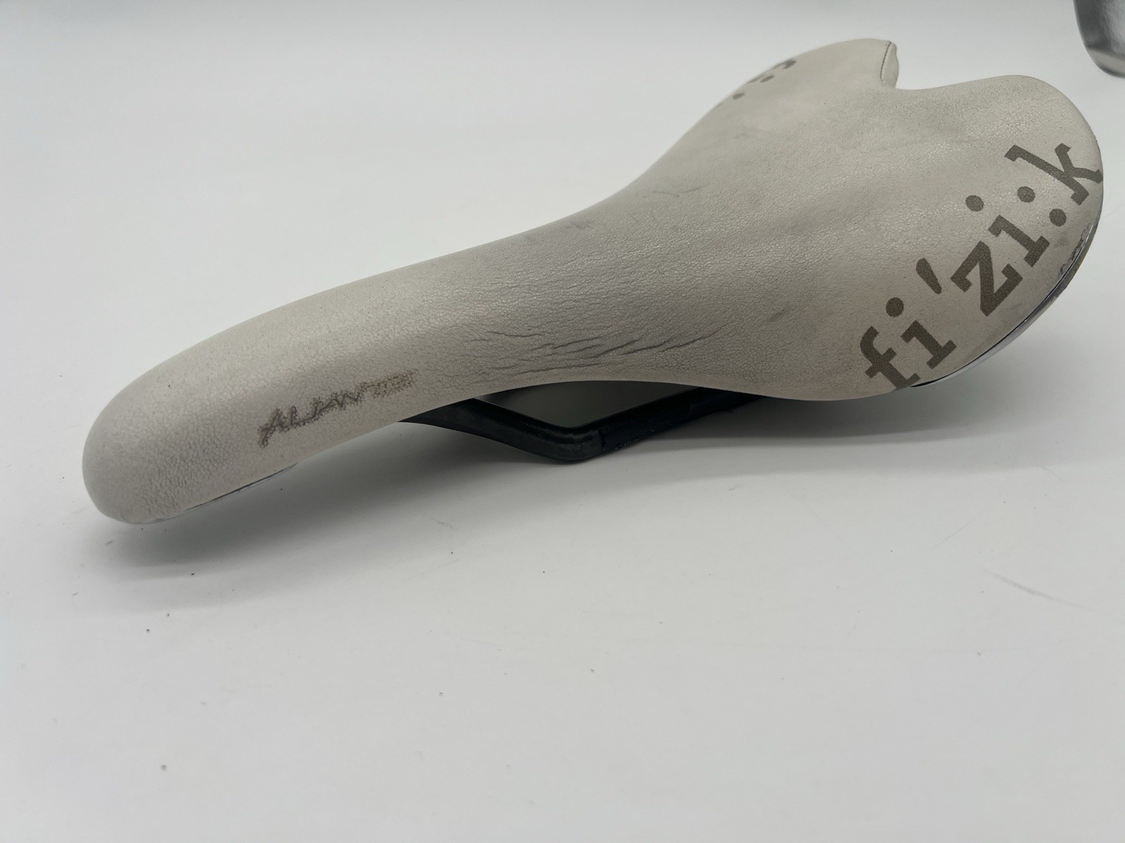 FIZIK ALIANTE ROAD BIKE SADDLE KIIUM RAILS CARBON TWIN FLEX