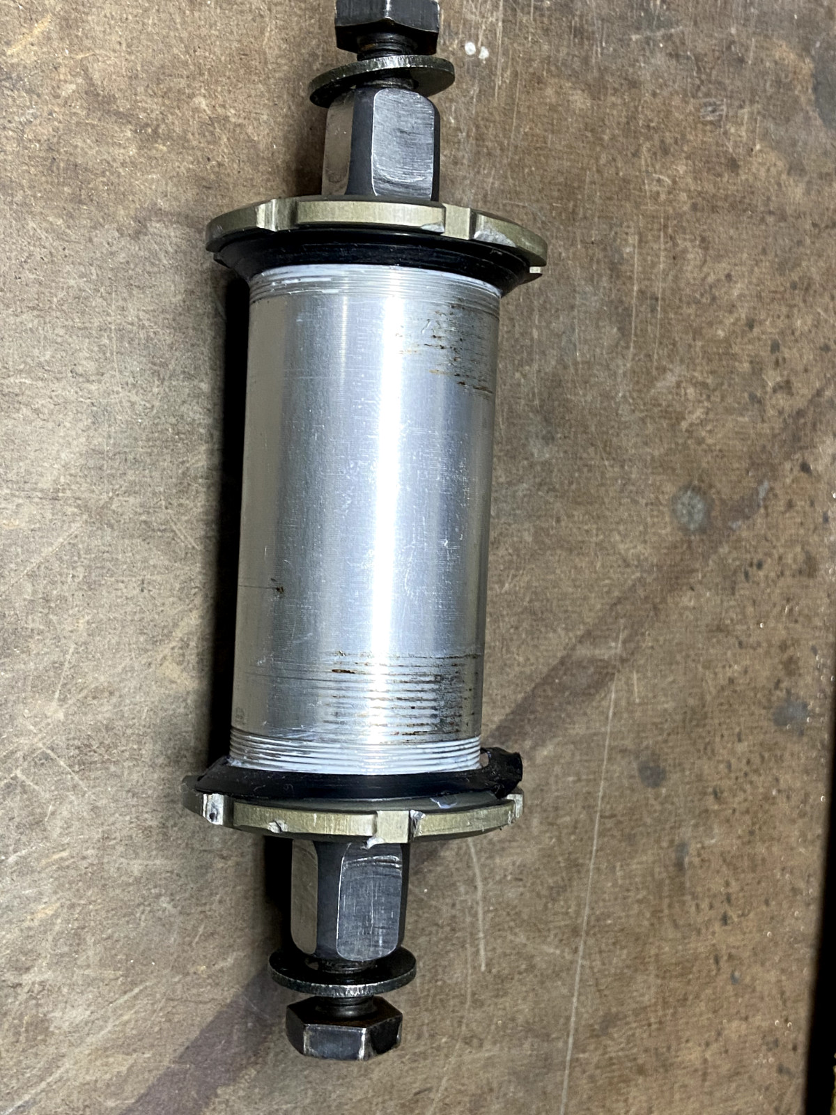 MAVIC 610 Sealed Cartridge Bottom Bracket 114mm spindle
