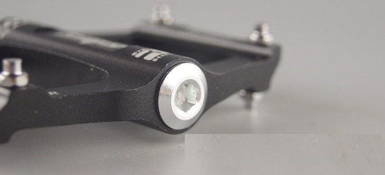 Ultralight CNC Aluminum Mountain Bike Platform MTB 3 Bearings Non-slip Pedals