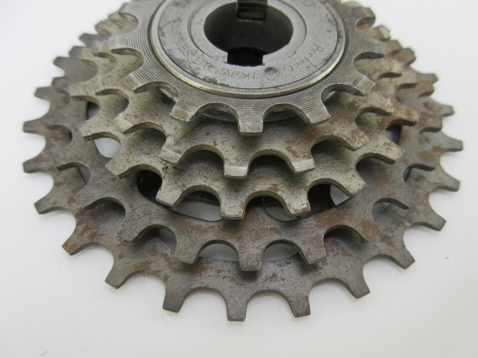 Suntour Perfect 5-Speed Freewheel 14-28t Maeda Industries Japan
