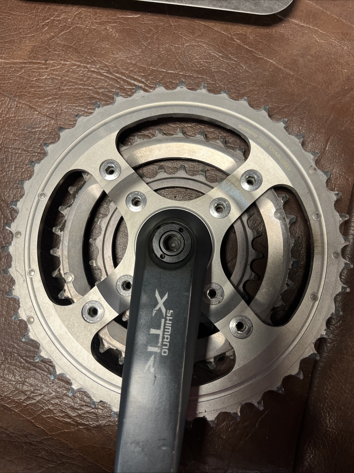 Shimano XTR FC-M950 Triple Crankset 175mm w/ Chainring-24/34/46t