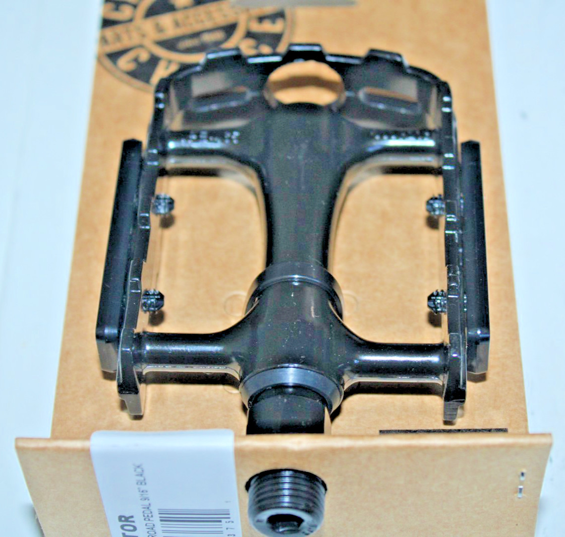 VP-Components Platform Bike Pedals Black 9/16″ Black VPE-465 Alloy MTB Road Dirt