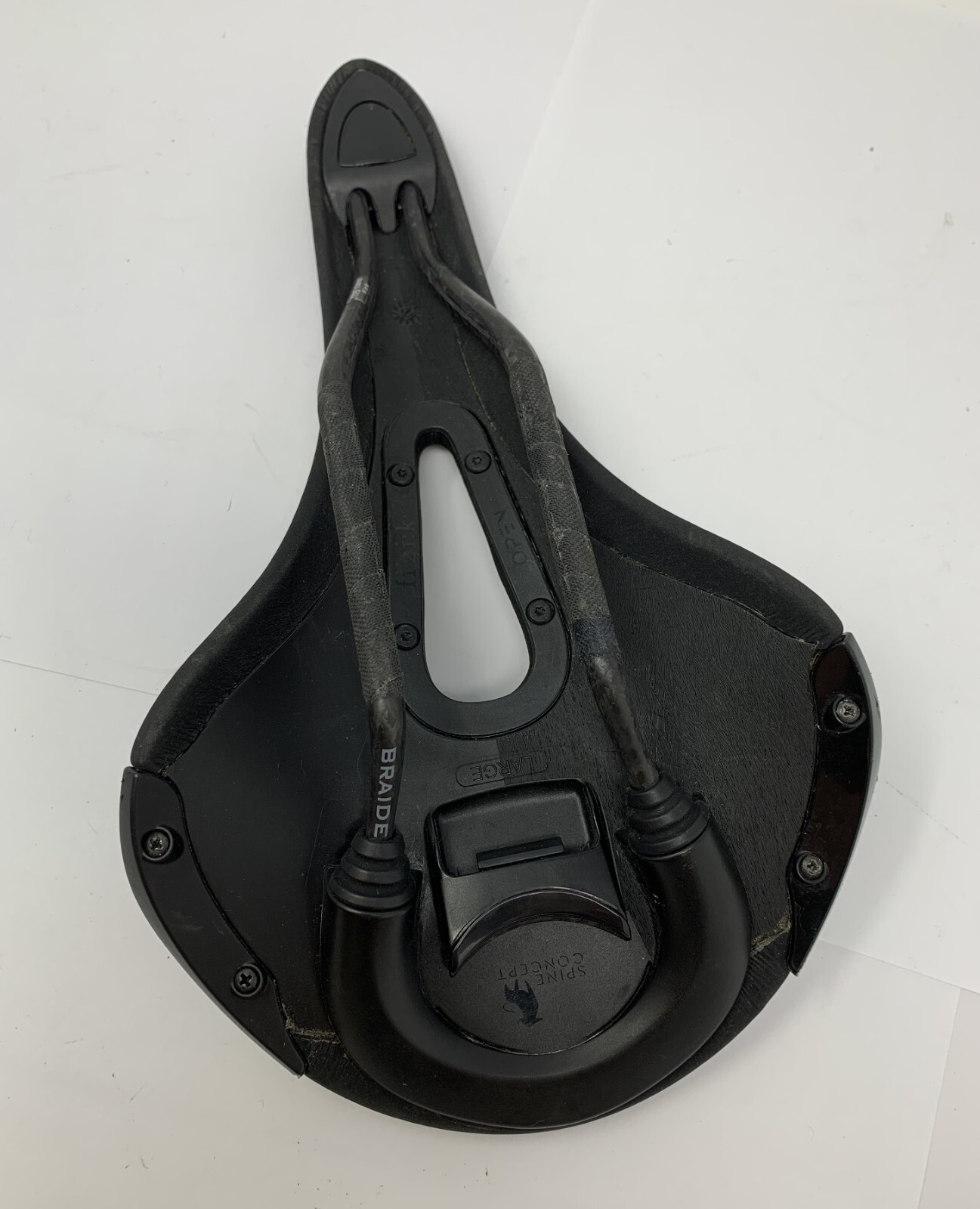 Fizik Aliante R1 Open Size Large Carbon Braided Saddle