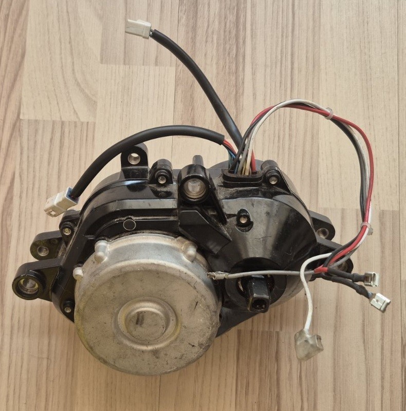 Panasonic NUA214F Mid-drive motor for electric bicycles