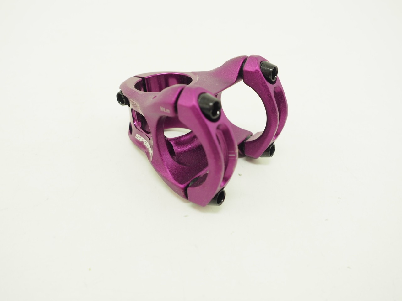 New! Spank Split 33 Mountain Bike Stem Purple 31.8mm x 33mm x 1-1/8″ 125g