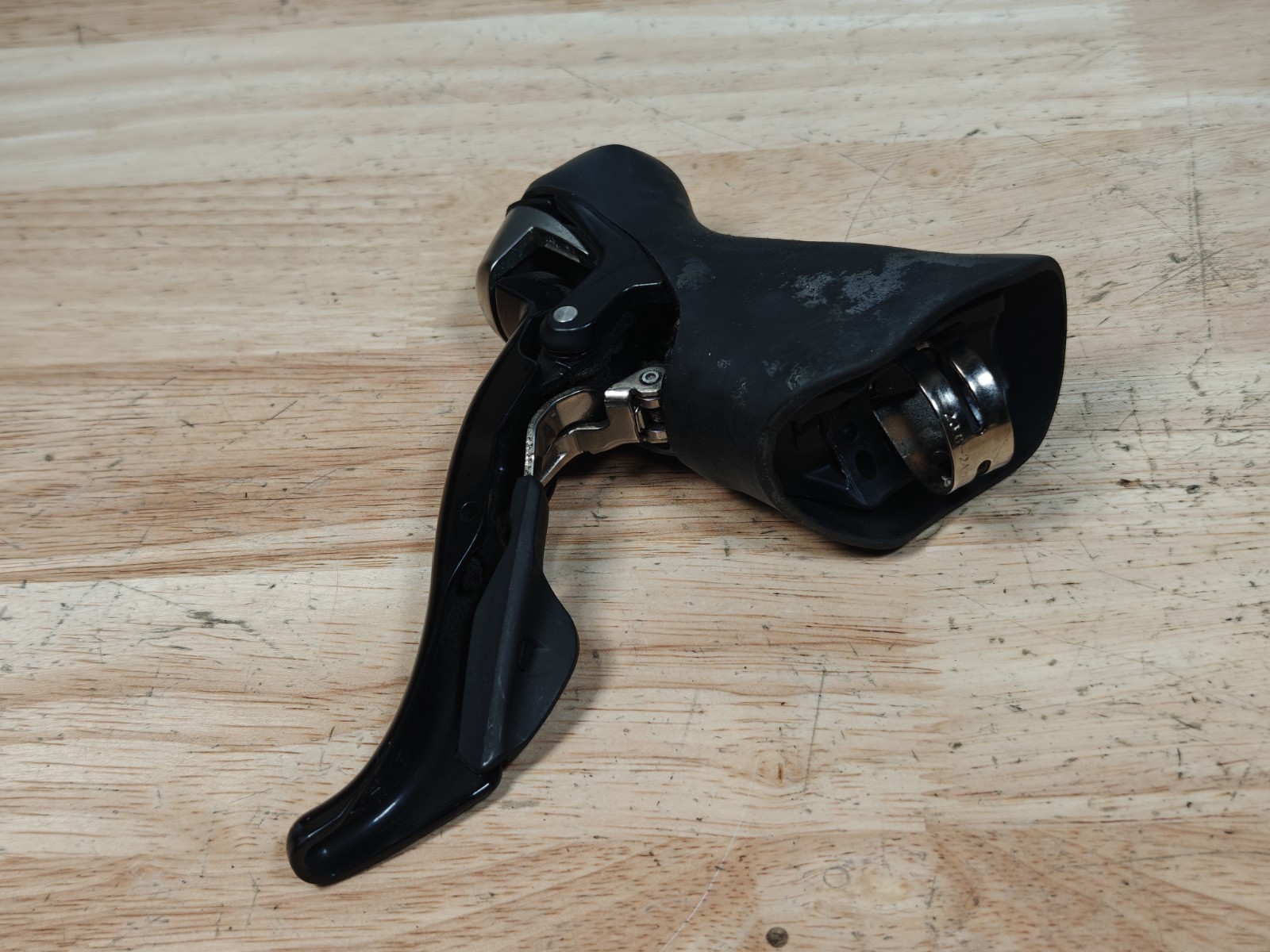 Shimano 105 ST-5700 STI Brake Shift Levers 2×10 Speed