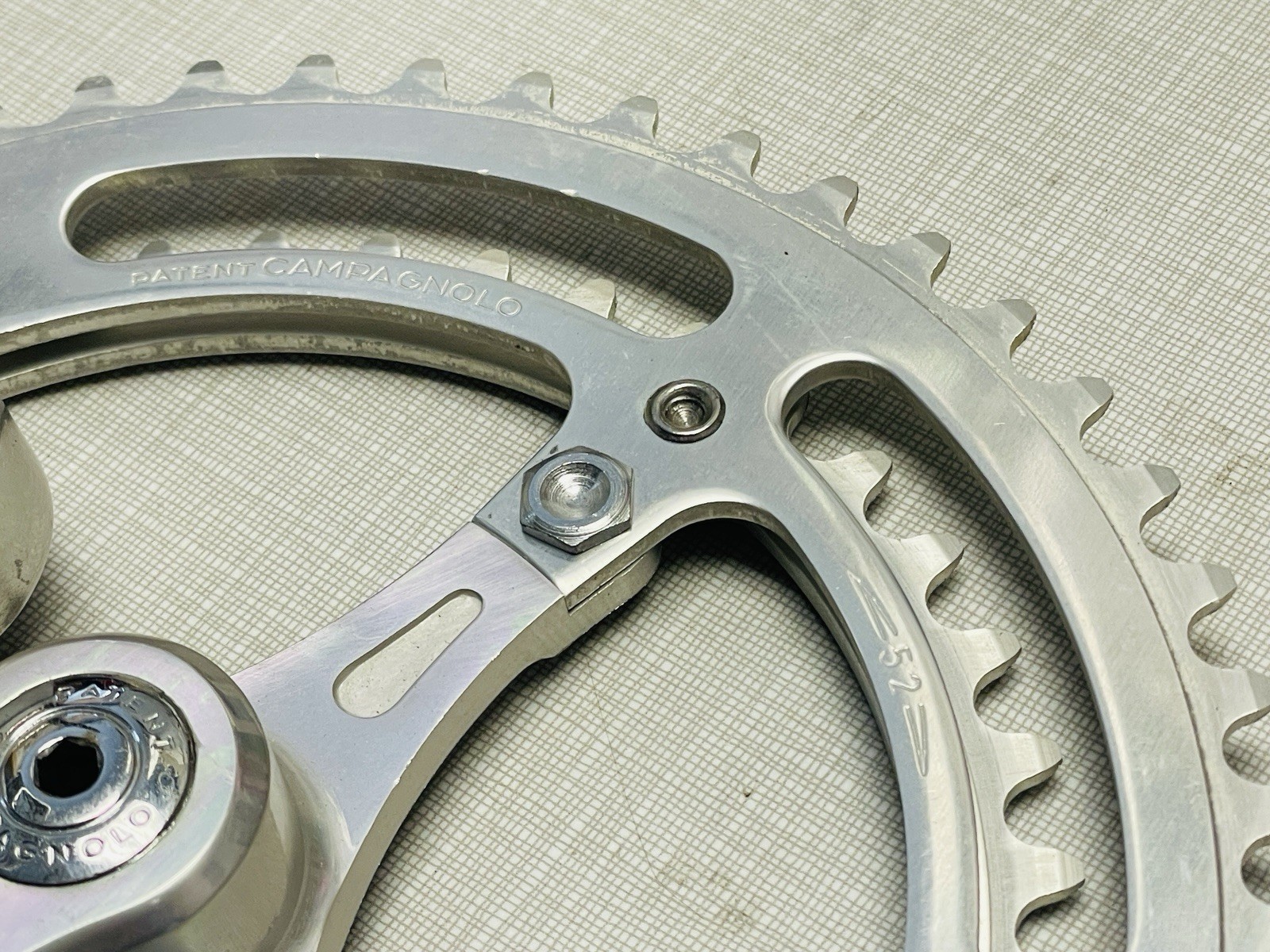 Vintage NOS Campagnolo Gruppo Sport 3-Bolt Racing Crankset 52-42 170mm