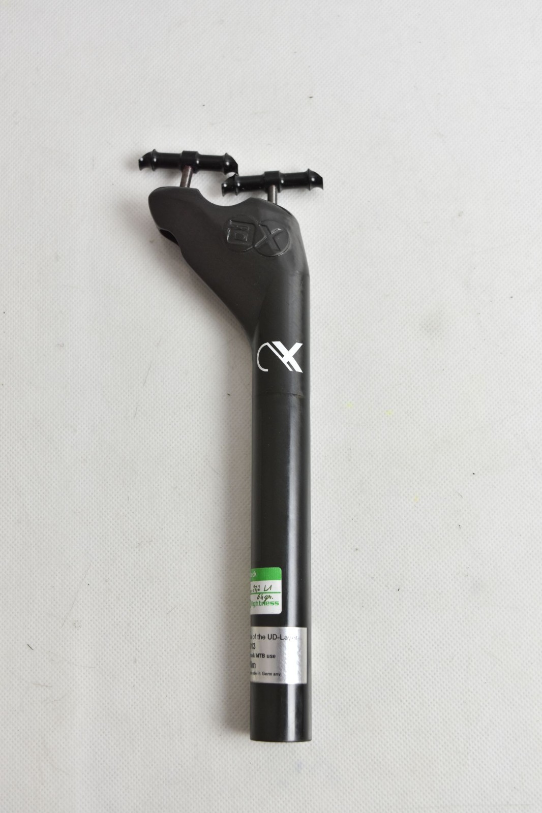 AX LIGHTNESS daedalus carbon seatpost ! 27,2mm ! 25cm ! 88g ! rare, never used !