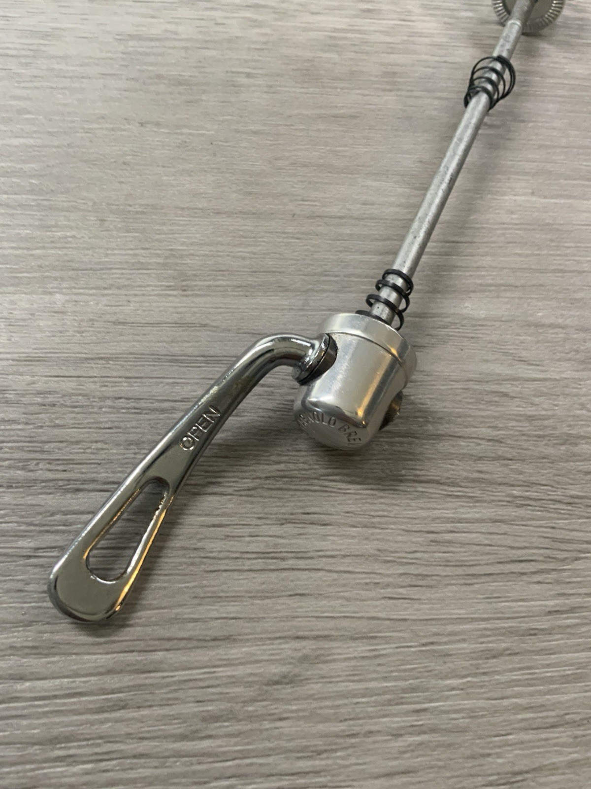 CAMPAGNOLO RECORD FRONT SKEWER 100 MM SPACING ALUMINUM