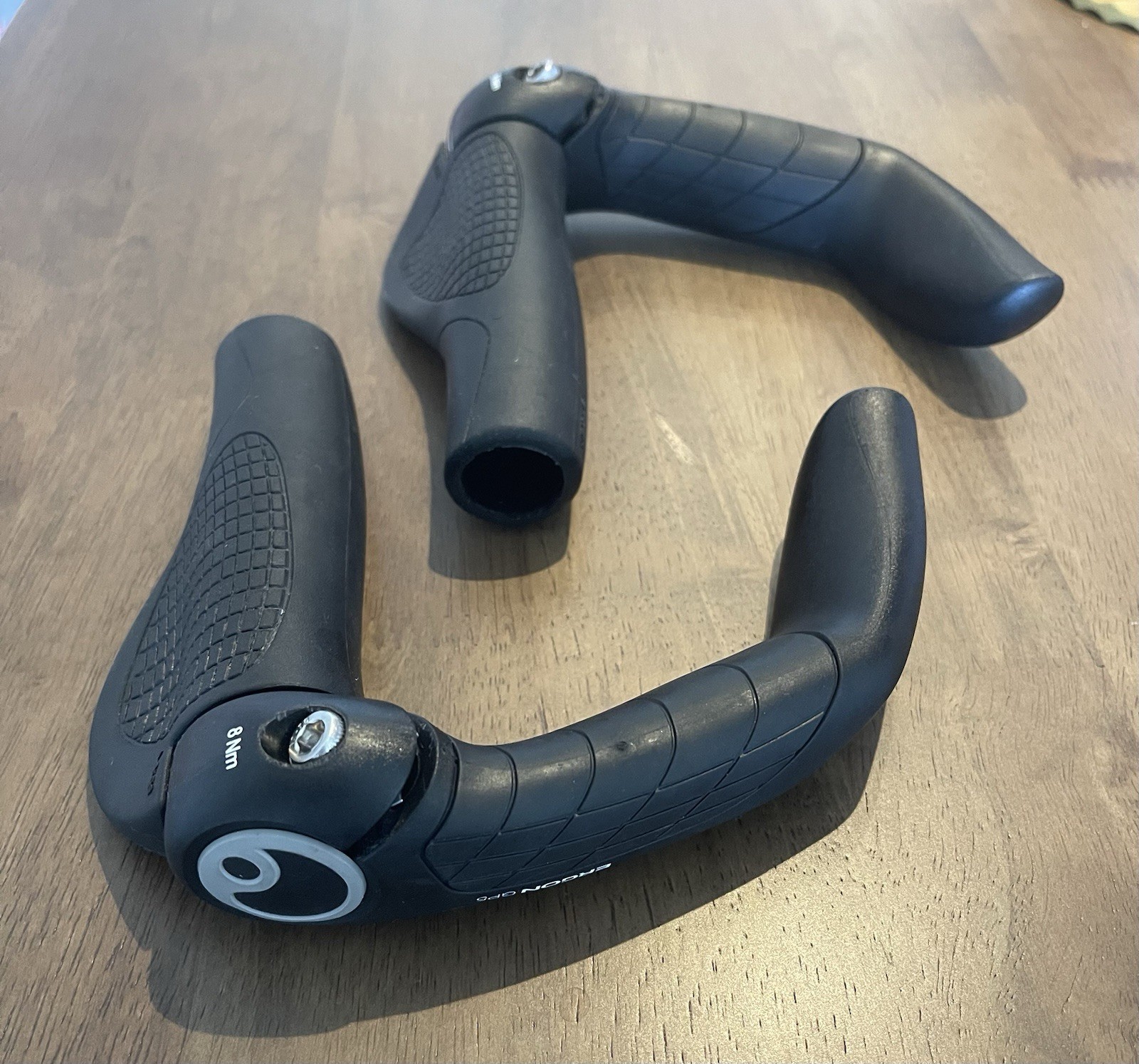 Ergon GP5 Ergonomic Grips with Bar Ends Large Black Pair Touring Commuter Bike