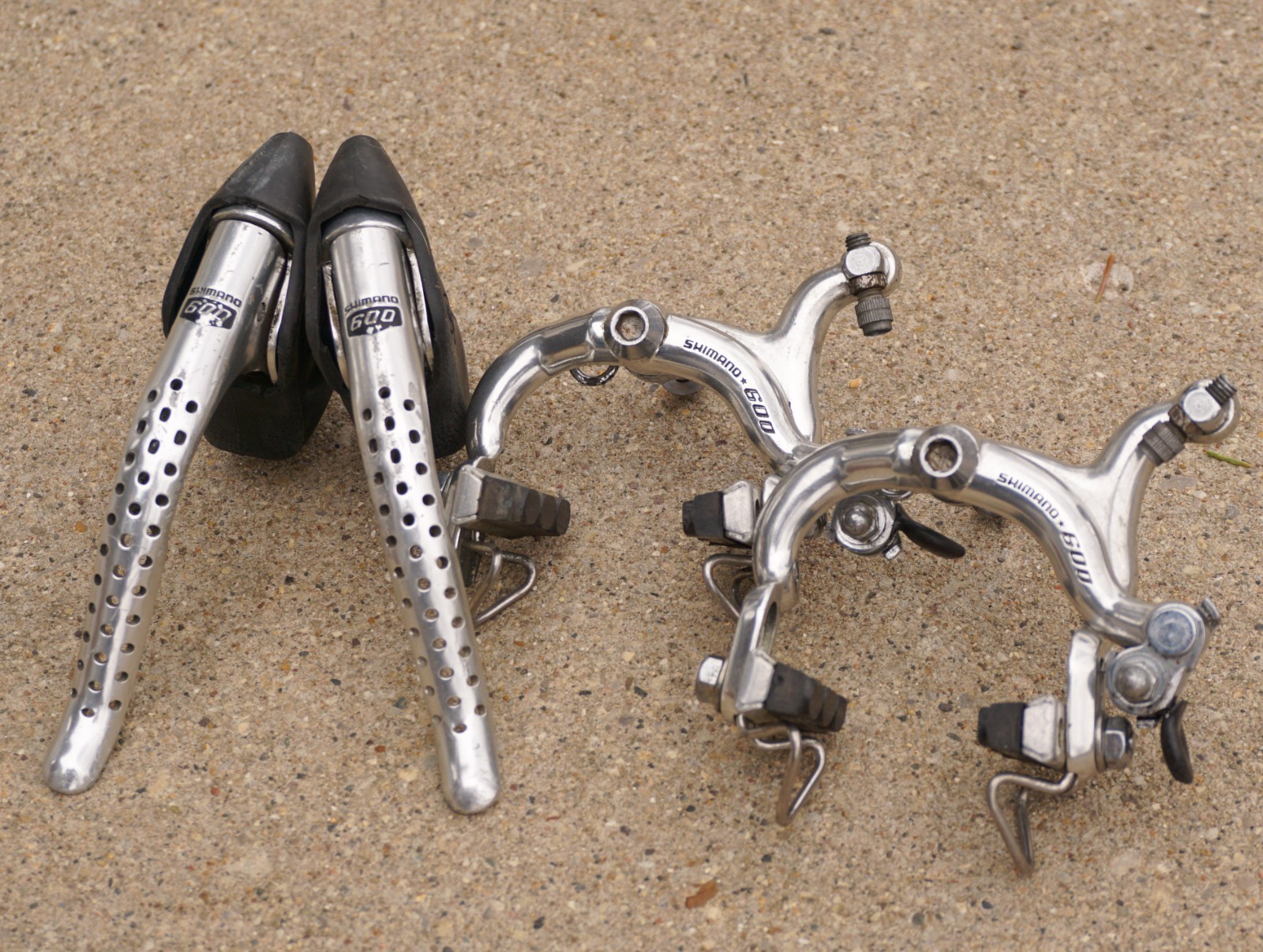 Shimano 600 Arabesque Brake Set Levers Caliper Road Bike Drop Bar Eroica 600EX