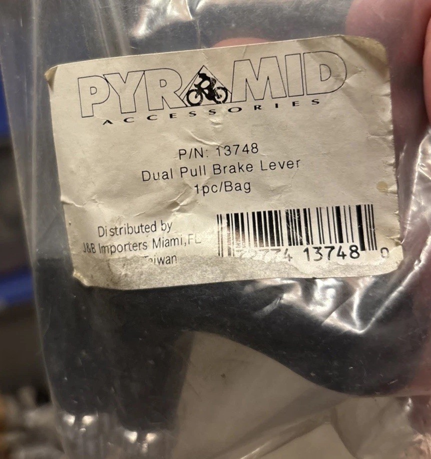 Pyramid Alloy Double MTN Bicycle Lever, Black/Silver
