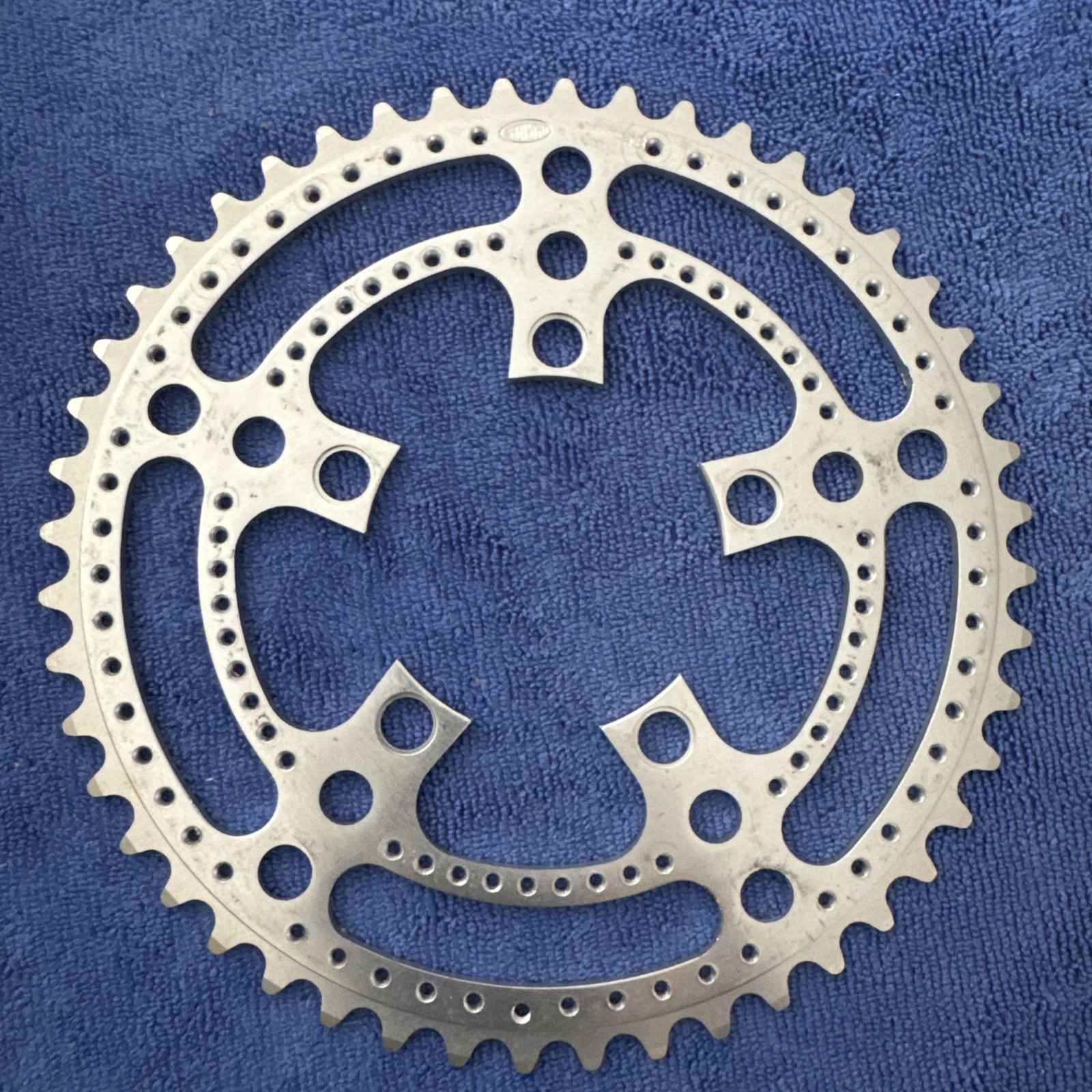 VNTG STRONGLIGHT 99 BIS DRILLIUM ALLOY CHAINRING 86 BCD X 48T SIL NEW TAKEOFFS.