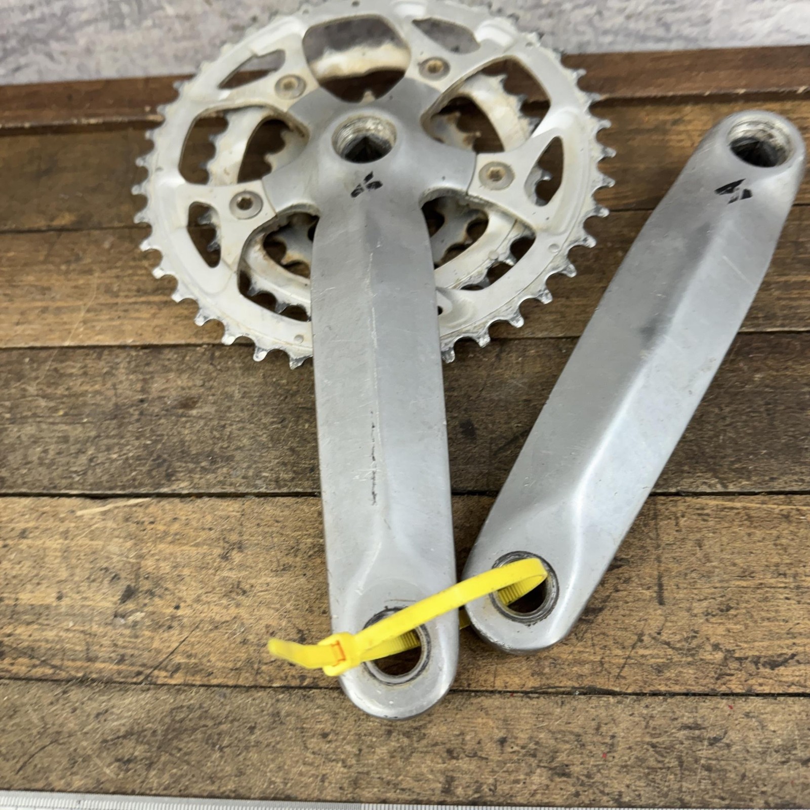 Vintage Sugino Triple Crankset 175mm Specialized Strongarm 42/32/22T 90s MTB