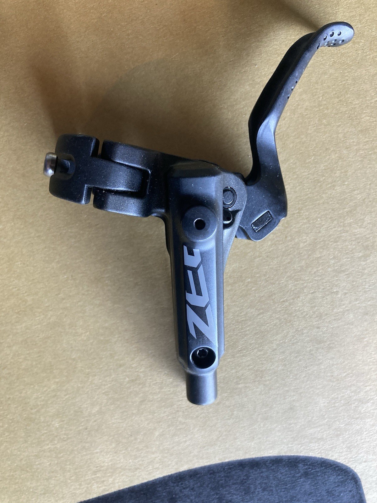 shimano zee brake Lever Left Side Front M640-b New