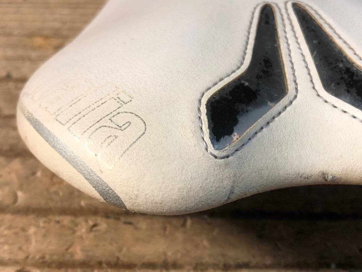 Selle Italia SLR S1 Saddle White 134mm Titanium Rails 140g Lightweight Road bike