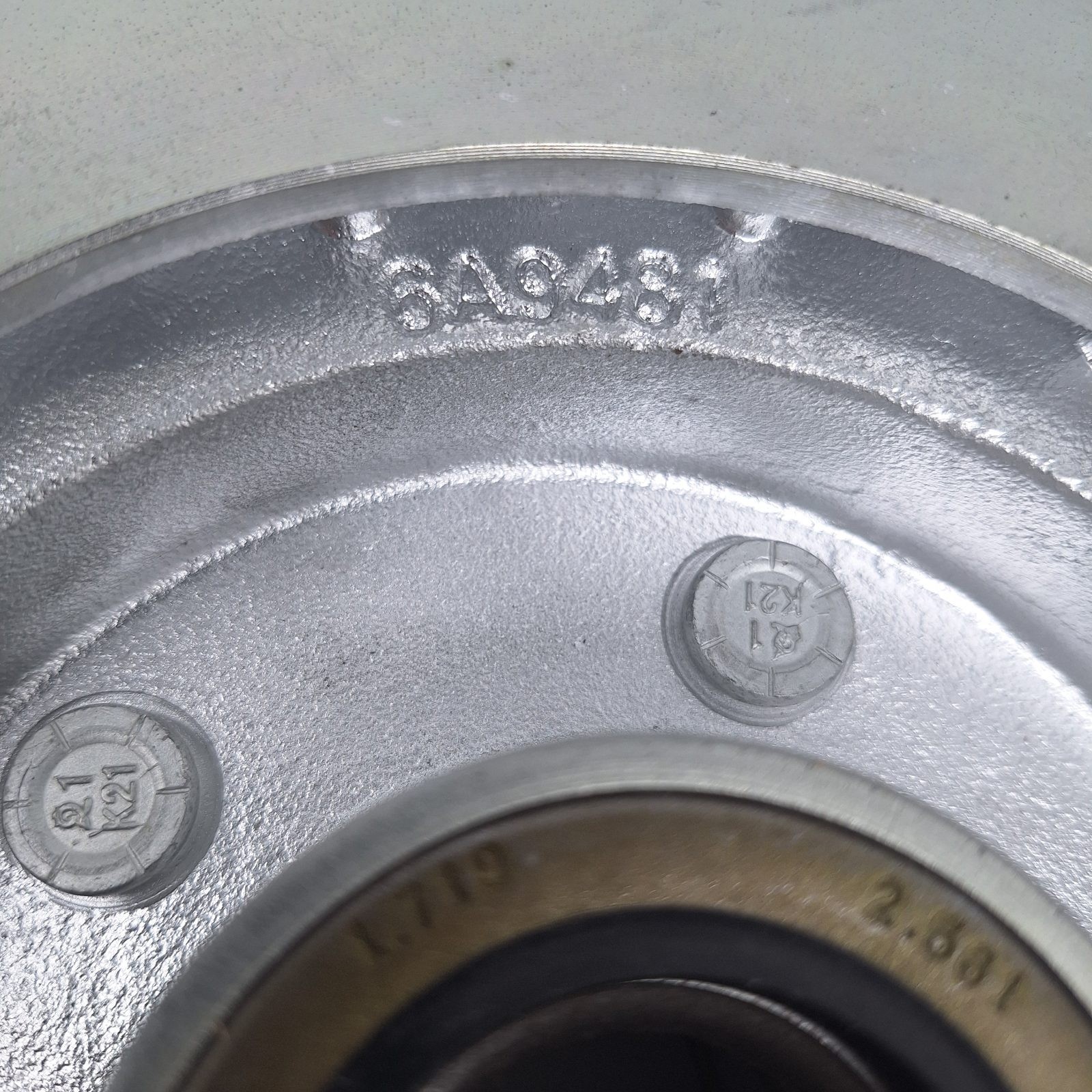 Sturdy Built Knott Boat Trailer Disc Brake 10in 5 Lug Integral Replacement Hub