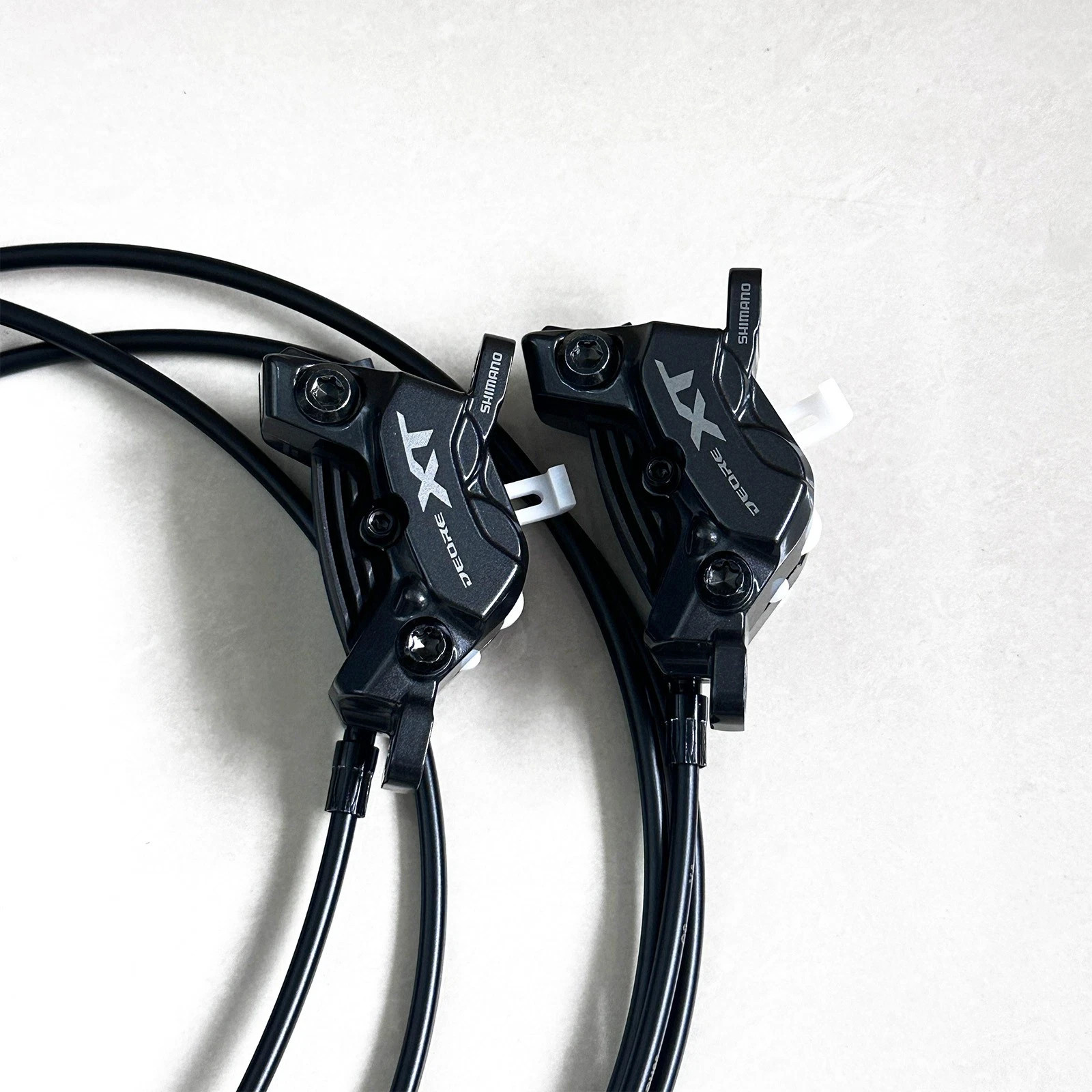 Shimano XT BL-M8200 BR-M8220 Hydraulic Disc Brake Set 4-Piston Caliper MTB Bike