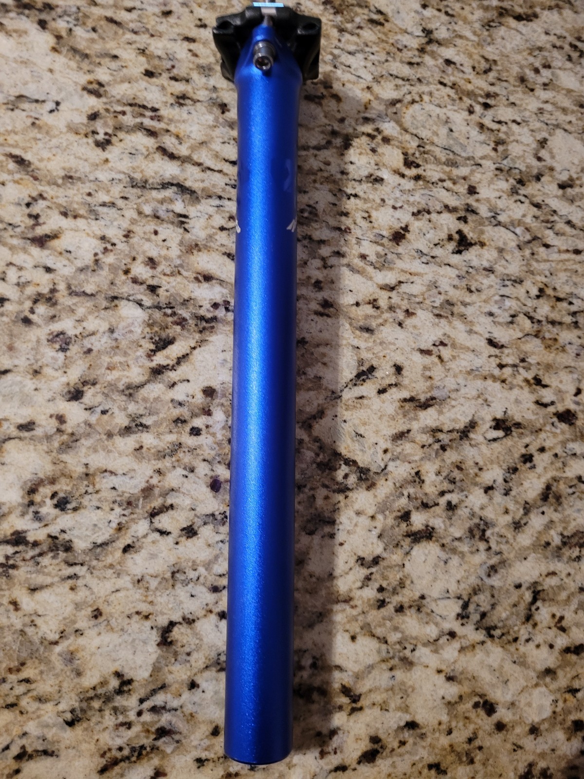 Branta Strive Seat Post 31.6mm x 350mm Long Ano Blue Aluminum Zero Offset