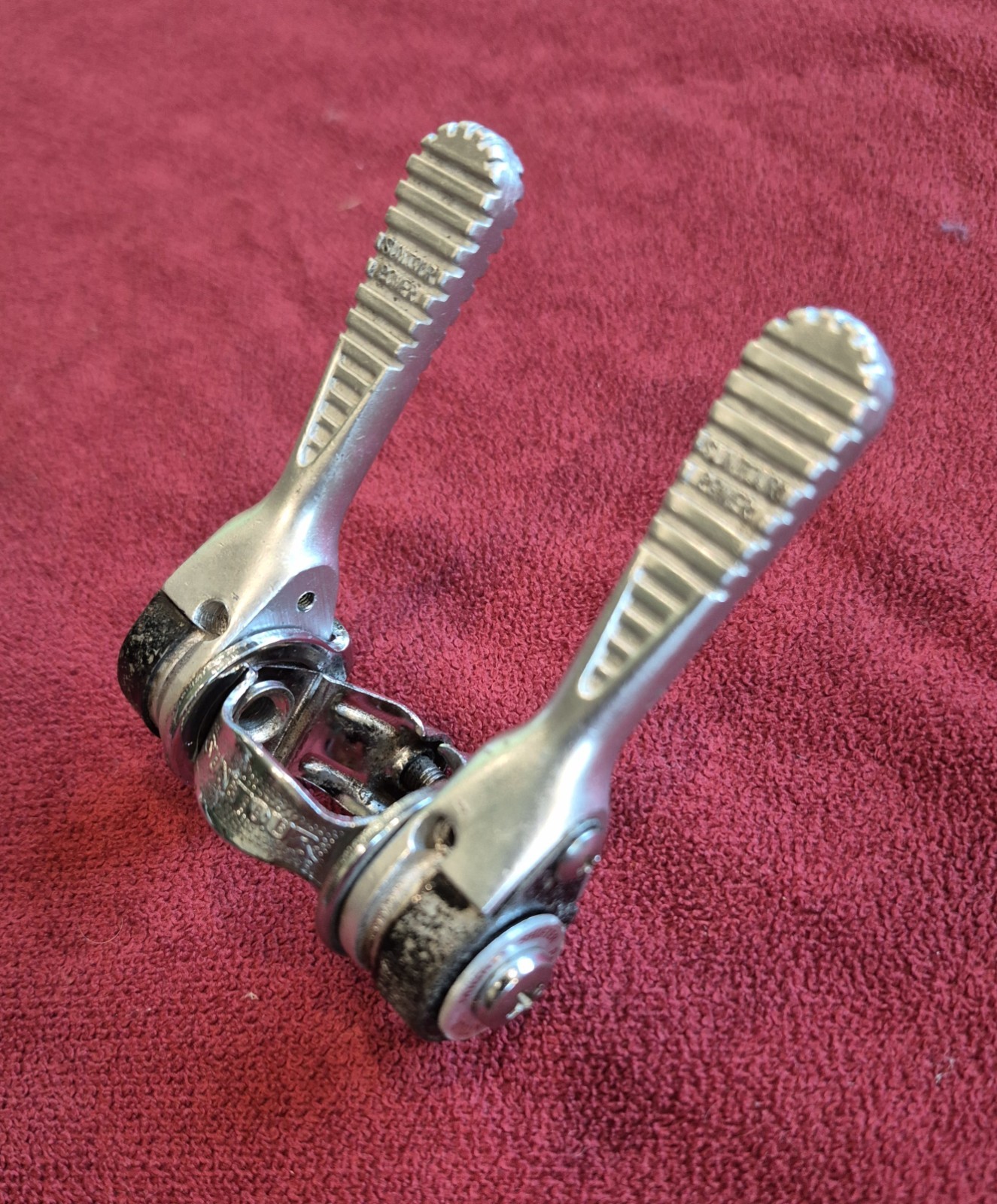 Vintage SunTour LD-1500 POWER SHIFTER Ratcheting Downtube Shifter Set