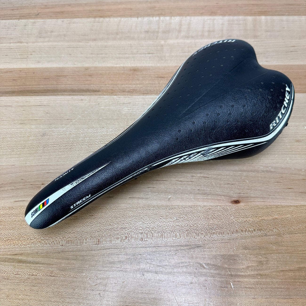 Ritchey Streem Vector 132mm Width 20mm Offset 27.2mm Carbon Saddle and Seatpost