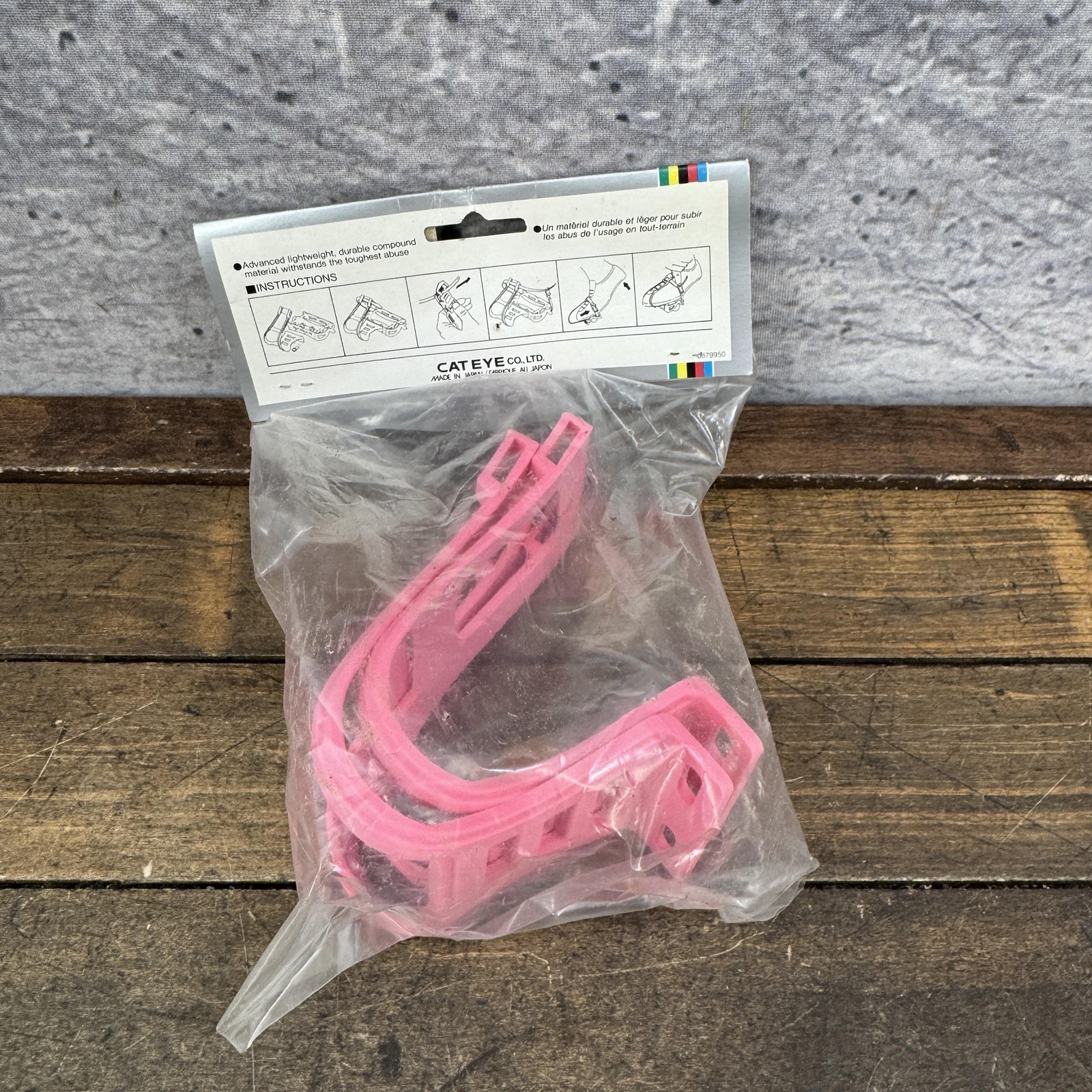 Vintage CatEye Toe Clips NOS TC-200 Pink NOS Composite Pair Japan Bike 80s
