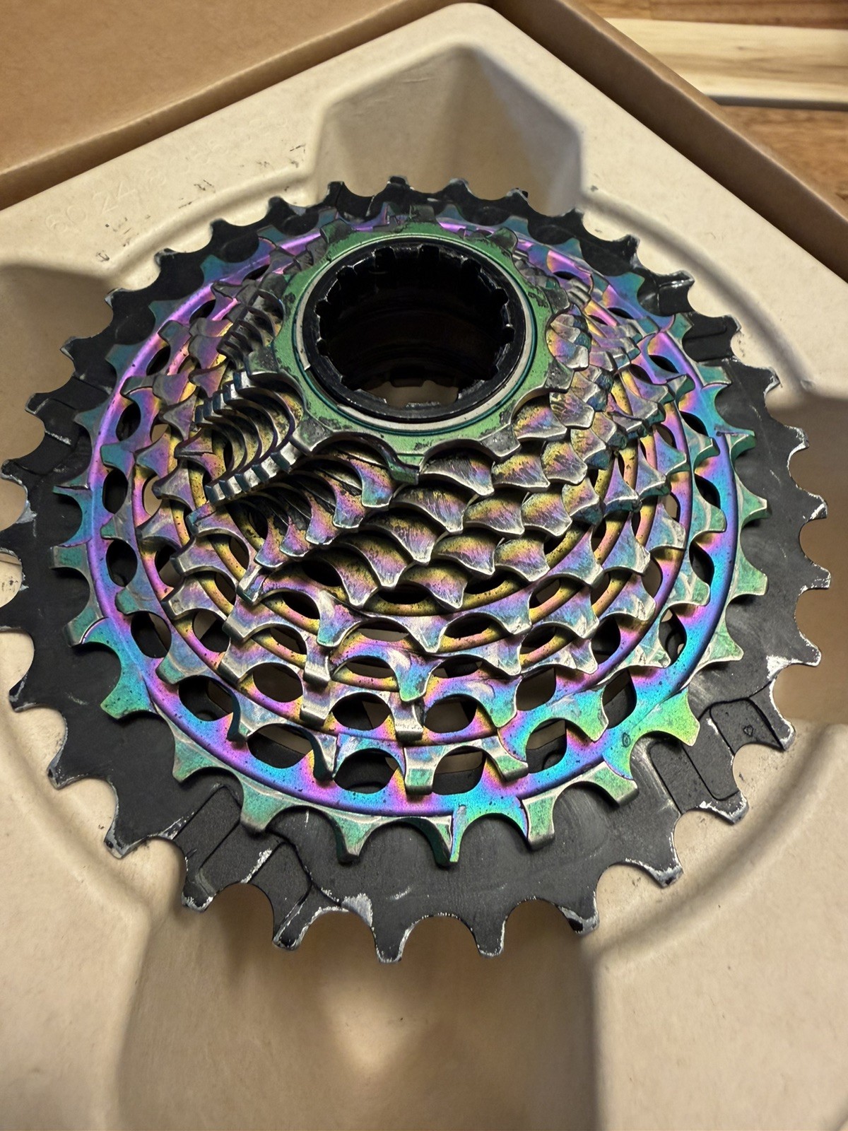 SRAM Red AXS XG-1290 10-33t D1 Rainbow 12-Speed Cassette