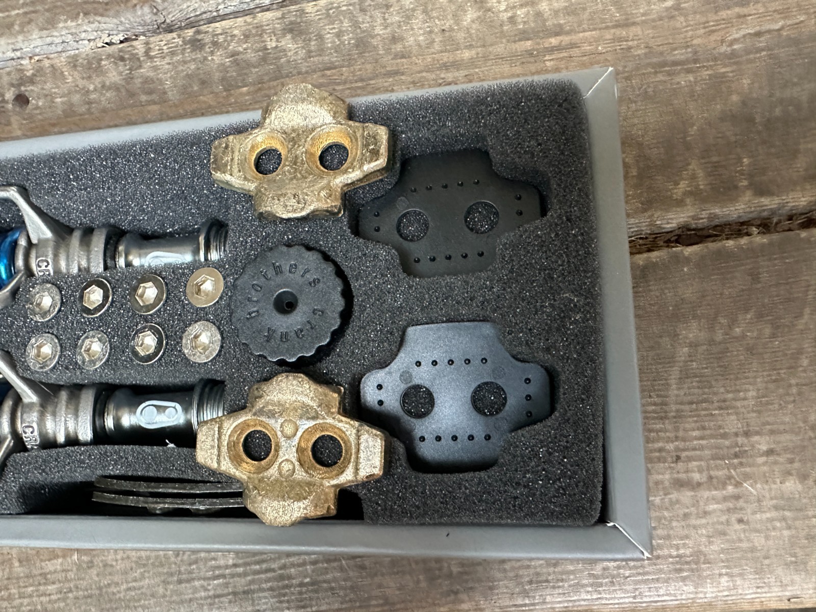 crankbrothers Eggbeater SL Clipless MTN Bike Pedals 9/16″ 2-Bolt Silver Blue XC