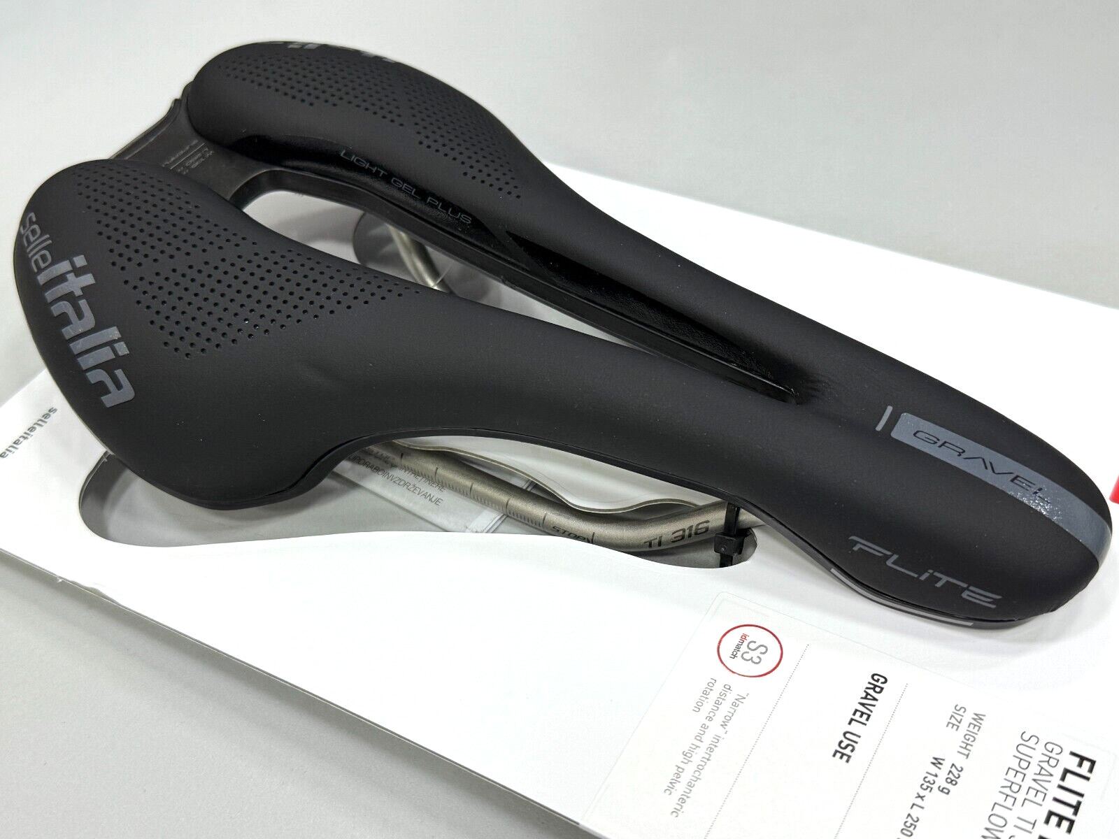 Selle Italia Flite Boost Gravel Ti316 Superflow S3 135x250mm Saddle Black