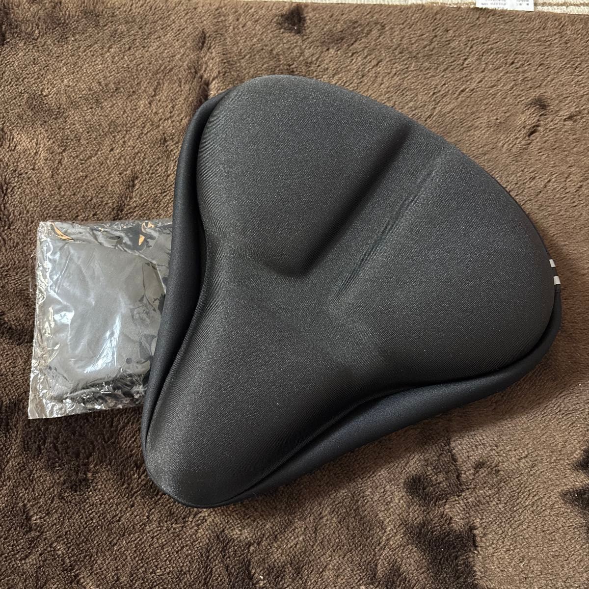 Unused Bicycle Saddle Cover Waterproof 27x27cm Thick Seat Protector