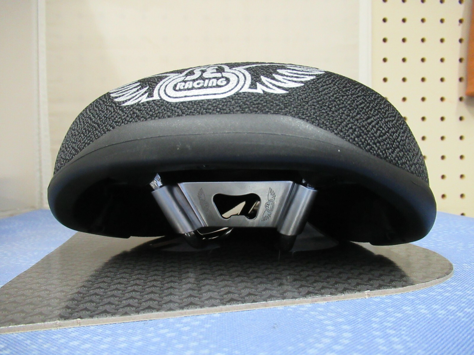 SE Racing Flyer Black Railed Padded Saddle with Bottle Opener Brace For BMX -New