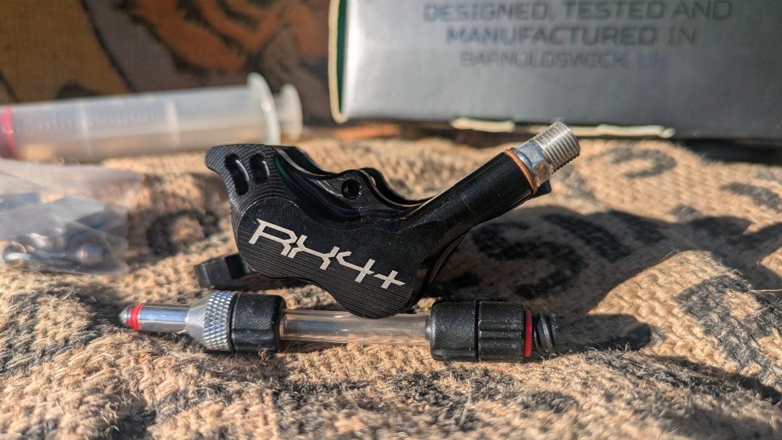 Hope RX4+ Hydraulic Disc Brake Caliper Post Mount Mineral Oil – Black