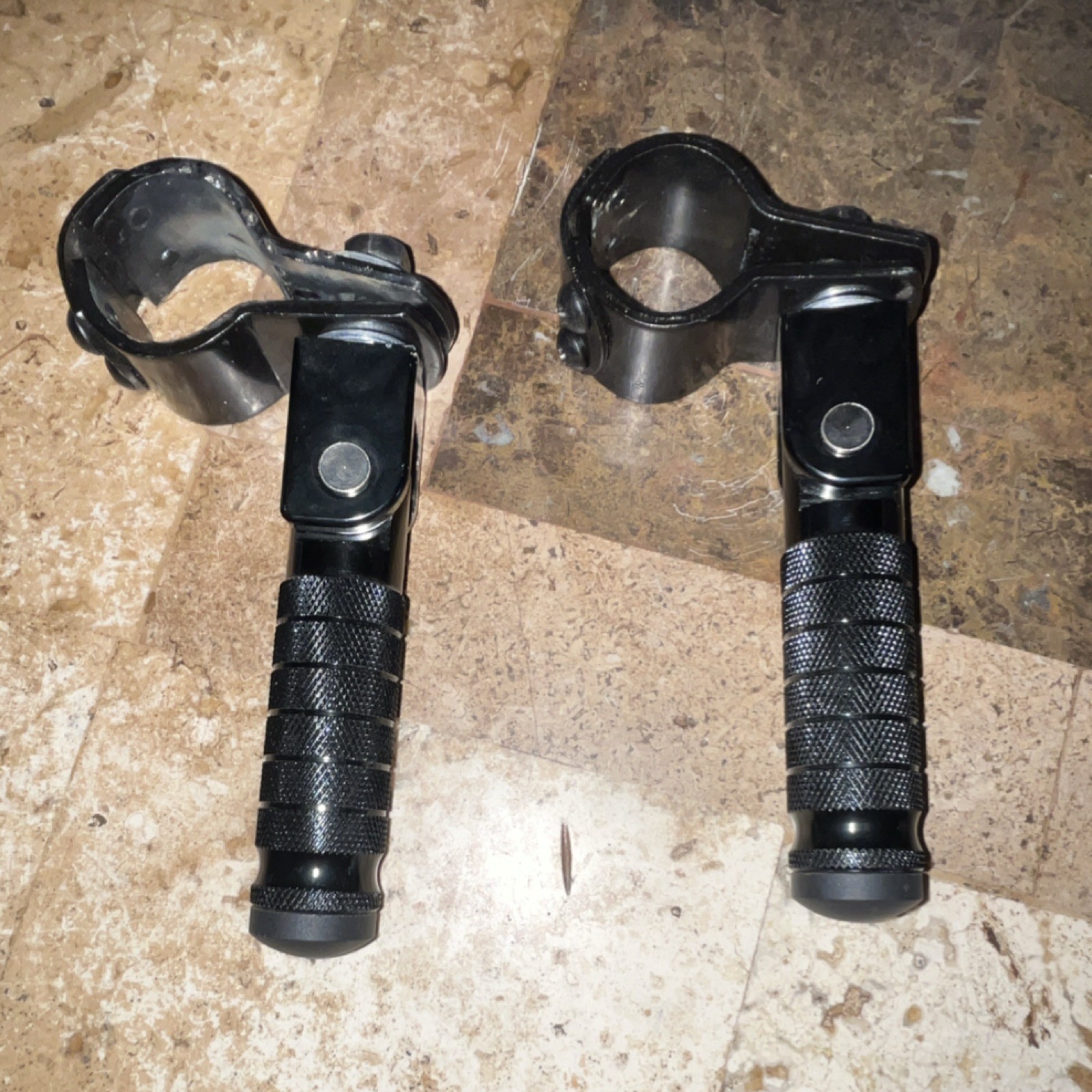 2PCS Motorcycle Foldable Foot Peg 8mm 90 Degree Rear Footpeg Electric Bike