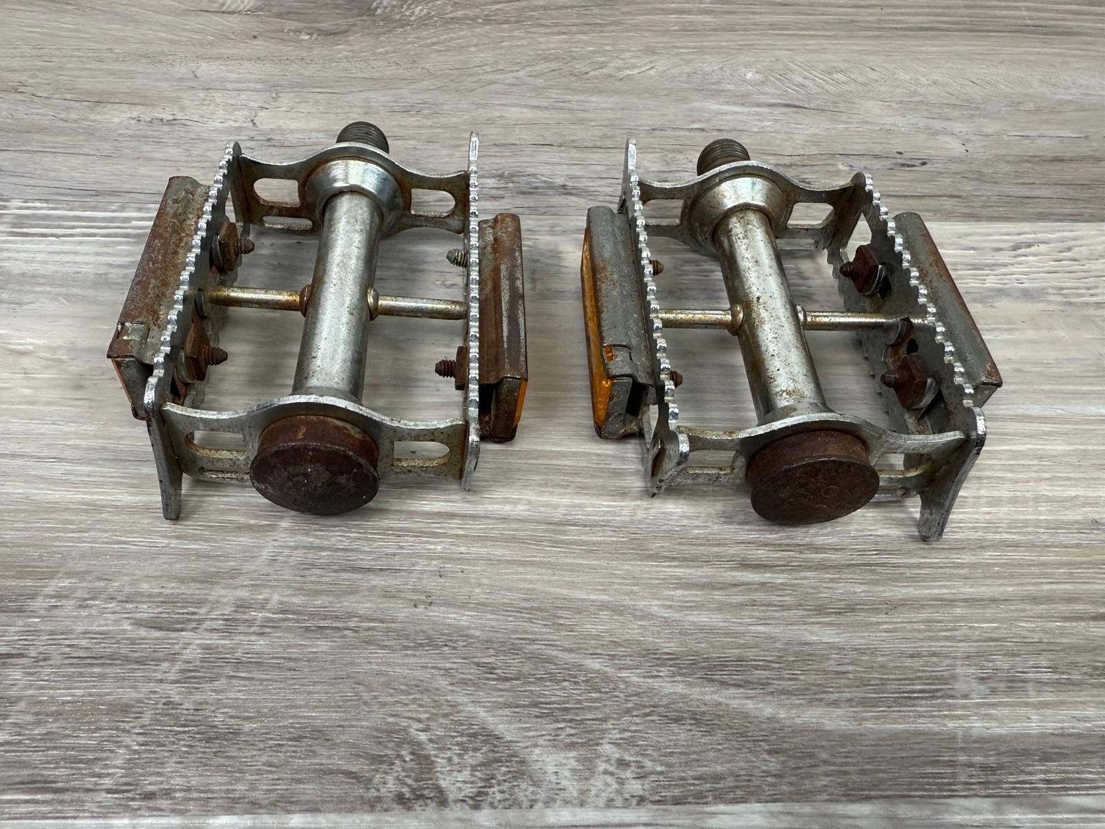 Vintage Lyotard Bicycle Bike Pedals Left and Right set